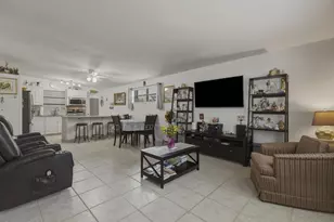 754 Hibiscus Dr, Royal Palm Beach, FL 33411 - Photo 12