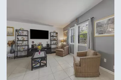 754 Hibiscus Drive, Royal Palm Beach, FL 33411 - Photo 8