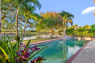 15611 Milan Ct, Wellington, FL 33414 - Photo 2