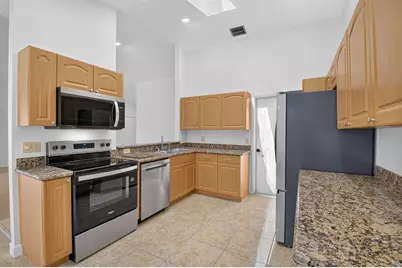 21070 Woodspring Avenue, Boca Raton, FL 33428 - Photo 8
