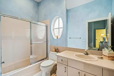 5785 Regency Circle E, Boca Raton, FL 33496 - Photo 16