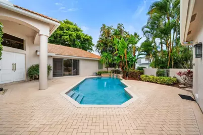 5785 Regency Circle E, Boca Raton, FL 33496 - Photo 22