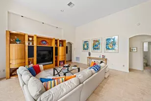 5785 Regency Cir E, Boca Raton, FL 33496 - Photo 6