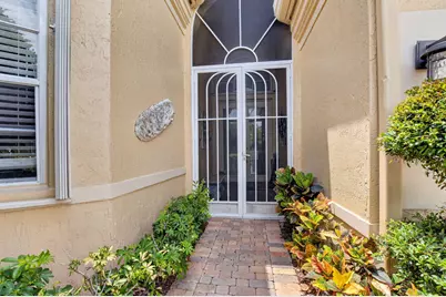 7264 Cataluna Circle, Delray Beach, FL 33446 - Photo 6