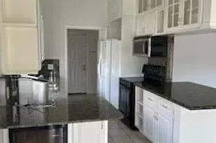 2900 Cuyahoga Ln, West Palm Beach, FL 33409 - Photo 4