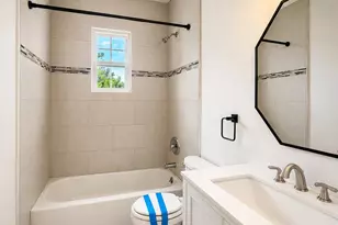 2405 N 44th St, Fort Pierce, FL 34946 - Photo 8
