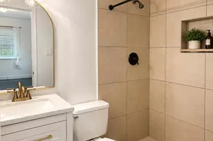 2405 N 44th St, Fort Pierce, FL 34946 - Photo 6