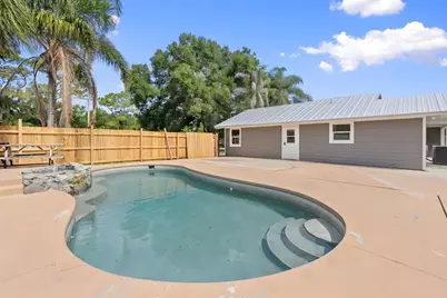 202 Laidback Way, Fort Pierce, FL 34945 - Photo 2