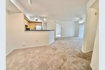 4200 San Marino Boulevard #107, West Palm Beach, FL 33409 - Photo 2