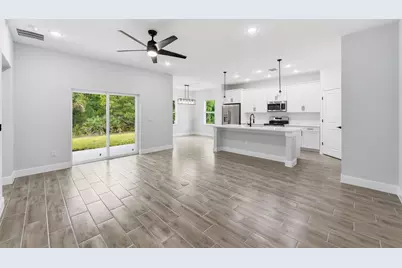 7825 96th Avenue, Vero Beach, FL 32967 - Photo 2