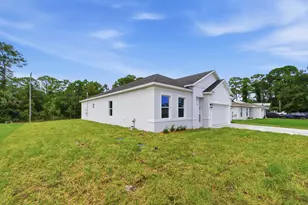 7825 96th Ave, Vero Beach, FL 32967 - Photo 12