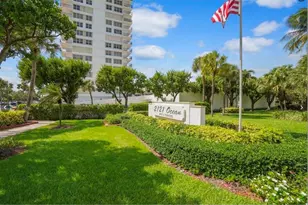 2121 N Ocean Blvd N, Boca Raton, FL 33431 - Photo 1