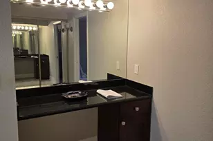 7580 Regency Lake Dr, Boca Raton, FL 33433 - Photo 20