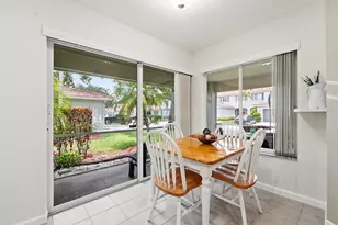 5511 Crossing Rocks Ct, Riviera Beach, FL 33407 - Photo 8