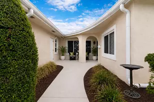 2070 NE 63rd St, Fort Lauderdale, FL 33308 - Photo 2