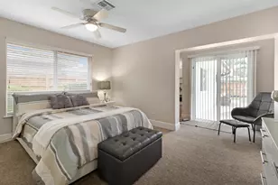 2070 NE 63rd St, Fort Lauderdale, FL 33308 - Photo 10