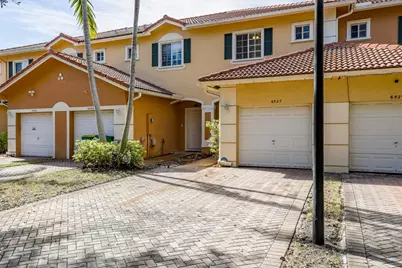 6527 Catalina Lane, Tamarac, FL 33321 - Photo 2