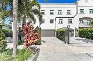 57 Isle of Venice Dr, Fort Lauderdale, FL 33301 - Photo 2