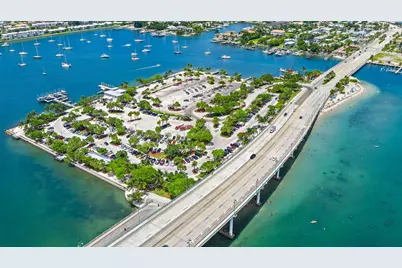 200 E 24th Street, Riviera Beach, FL 33404 - Photo 20