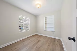 200 E 24th St, Riviera Beach, FL 33404 - Photo 12