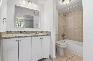 10875 SW 112th Ave, Miami, FL 33176 - Photo 20