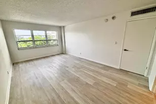 340 Sunset Dr, Fort Lauderdale, FL 33301 - Photo 14