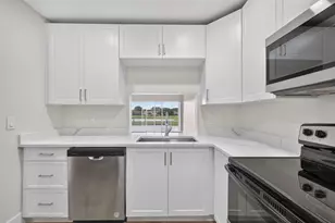 7410 Woodmont Terrace, Tamarac, FL 33321 - Photo 18