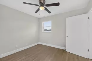 7410 Woodmont Terrace, Tamarac, FL 33321 - Photo 10