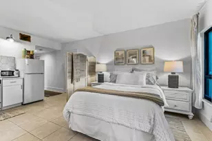 13334 Polo Club Rd, Wellington, FL 33414 - Photo 32