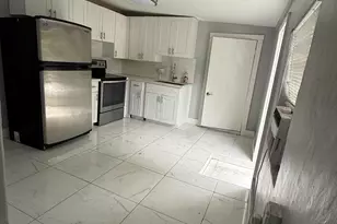 440 Tulip Tree Dr, Lake Worth, FL 33462 - Photo 20