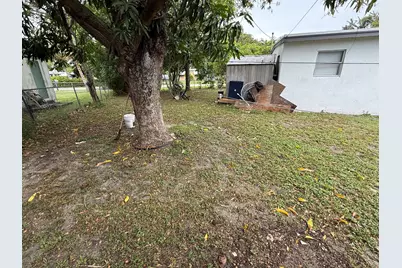 440 Tulip Tree Drive, Lake Worth, FL 33462 - Photo 4