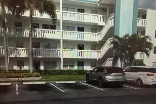 2038 Exeter C, Boca Raton, FL 33434 - Photo 10