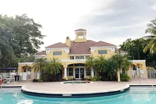 2350 NW 33rd St, Oakland Park, FL 33309 - Photo 24