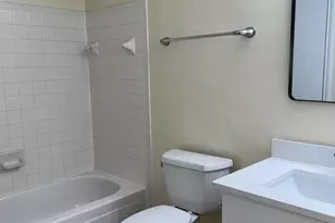 [Address not provided], Oakland Park, FL 33309 - Photo 32