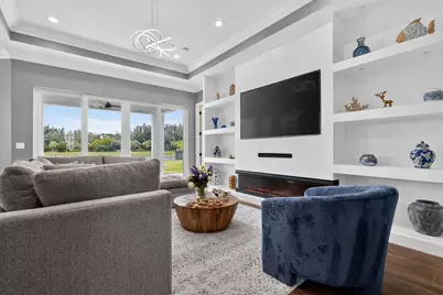 15660 Goldfinch Circle, The Acreage, FL 33470 - Photo 8