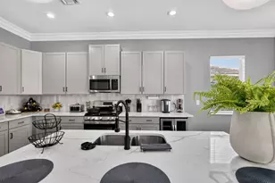 15660 Goldfinch Cir, The Acreage, FL 33470 - Photo 12