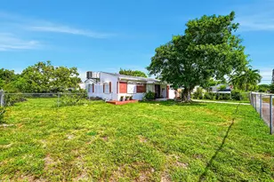 1716 N 25th Ave, Hollywood, FL 33020 - Photo 24