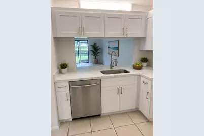 146 NW 91st Avenue NW #146, Pembroke Pines, FL 33024 - Photo 2
