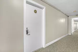 125 S Ocean Ave, Palm Beach Shores, FL 33404 - Photo 28