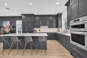 2021 SW 14th Terrace, Fort Lauderdale, FL 33315 - Photo 12