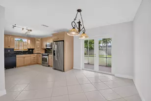 4599 Betelnut St, Boca Raton, FL 33428 - Photo 10