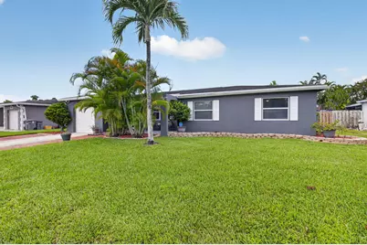4599 Betelnut Street, Boca Raton, FL 33428 - Photo 2