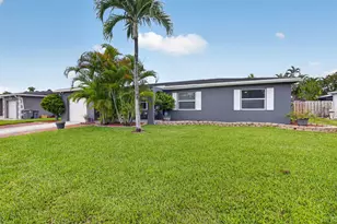 4599 Betelnut St, Boca Raton, FL 33428 - Photo 2