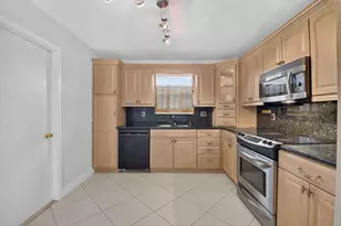 4599 Betelnut St, Boca Raton, FL 33428 - Photo 14
