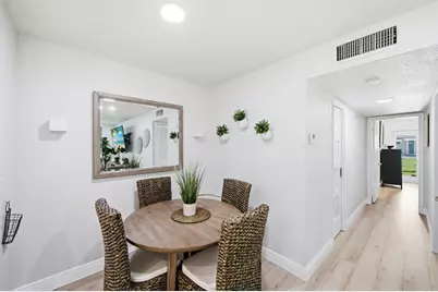 957 Circle Drive #D, Delray Beach, FL 33445 - Photo 8