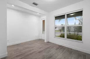 10646 SW Hensley St, Port Saint Lucie, FL 34987 - Photo 12