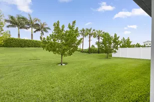 10646 SW Hensley St, Port Saint Lucie, FL 34987 - Photo 44