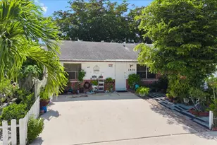 1830 Keenland Cir, West Palm Beach, FL 33415 - Photo 24