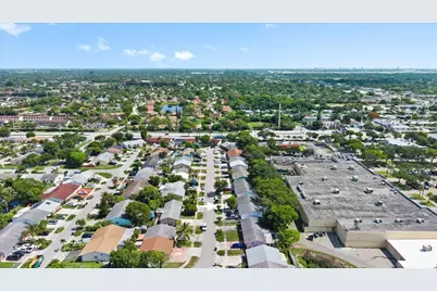 1830 Keenland Circle, West Palm Beach, FL 33415 - Photo 4