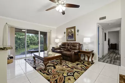 13811 Oneida Drive #F2, Delray Beach, FL 33446 - Photo 6